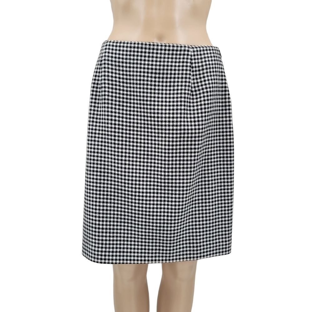 Classic Black & White Houndstooth Pencil Skirt